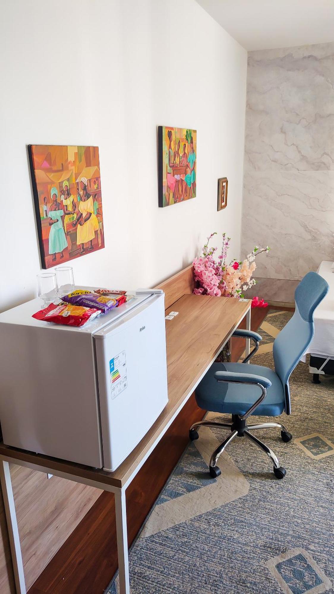 Eden Coworking 酒店 3*